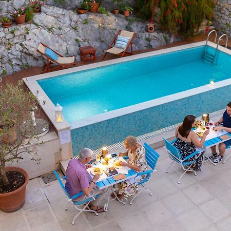 Boutique Hotel Capitano ヘルツェグ・ノヴィ エクステリア 写真