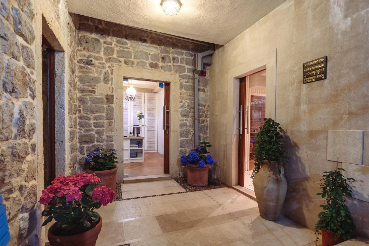 Boutique Hotel Capitano ヘルツェグ・ノヴィ エクステリア 写真