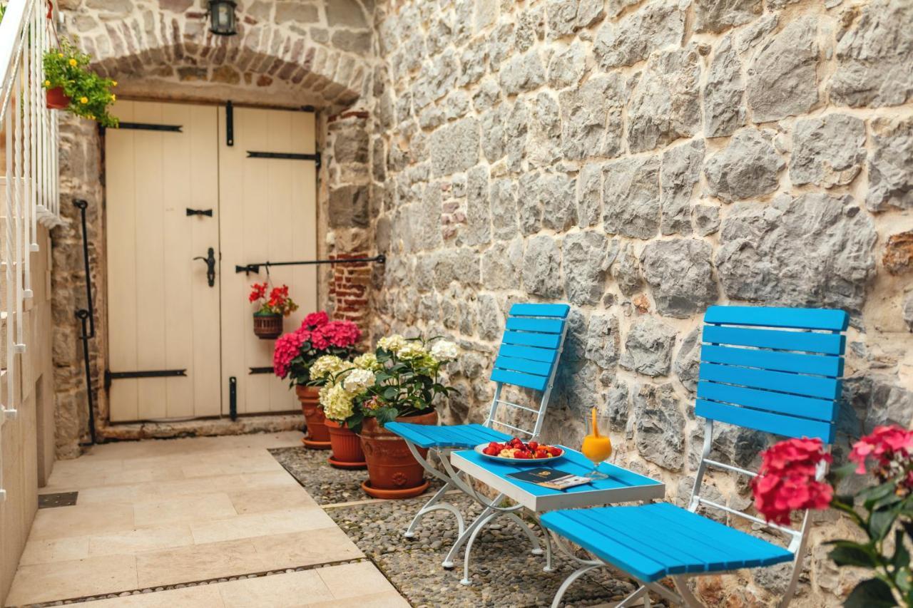 Boutique Hotel Capitano ヘルツェグ・ノヴィ エクステリア 写真