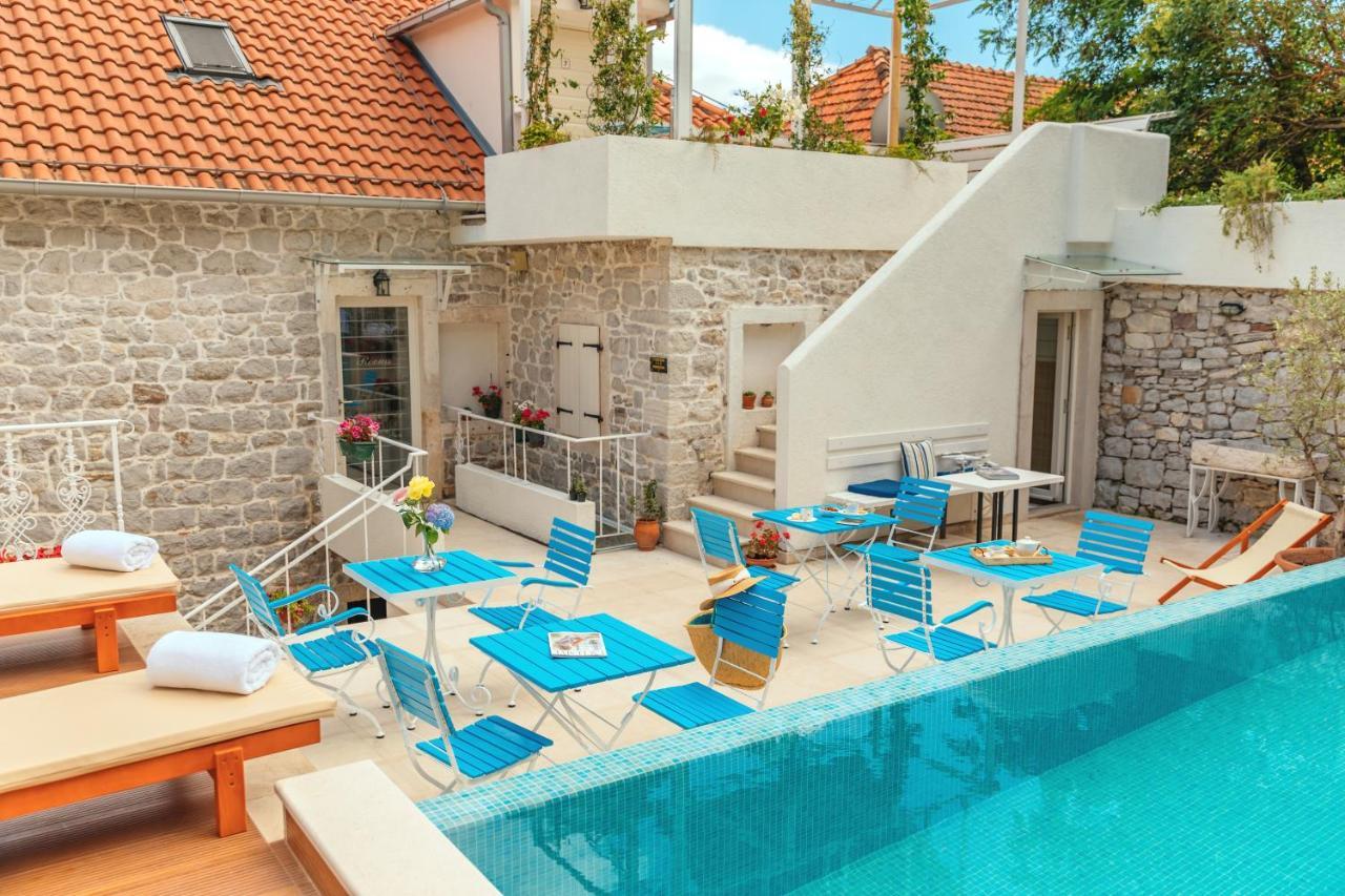 Boutique Hotel Capitano ヘルツェグ・ノヴィ エクステリア 写真