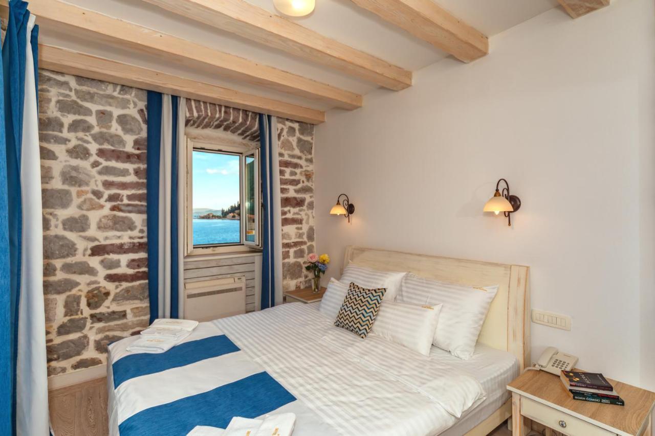 Boutique Hotel Capitano ヘルツェグ・ノヴィ エクステリア 写真