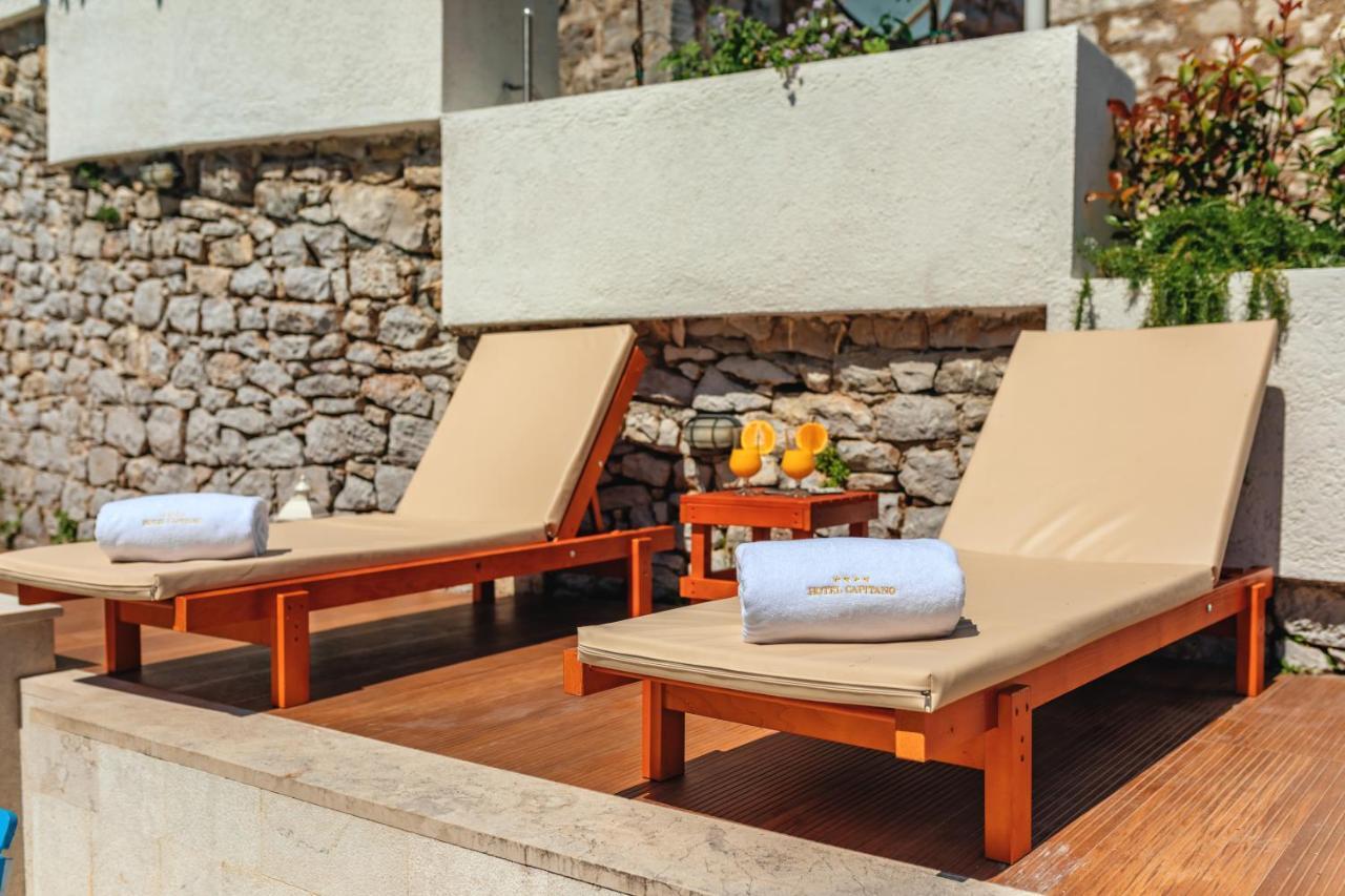 Boutique Hotel Capitano ヘルツェグ・ノヴィ エクステリア 写真
