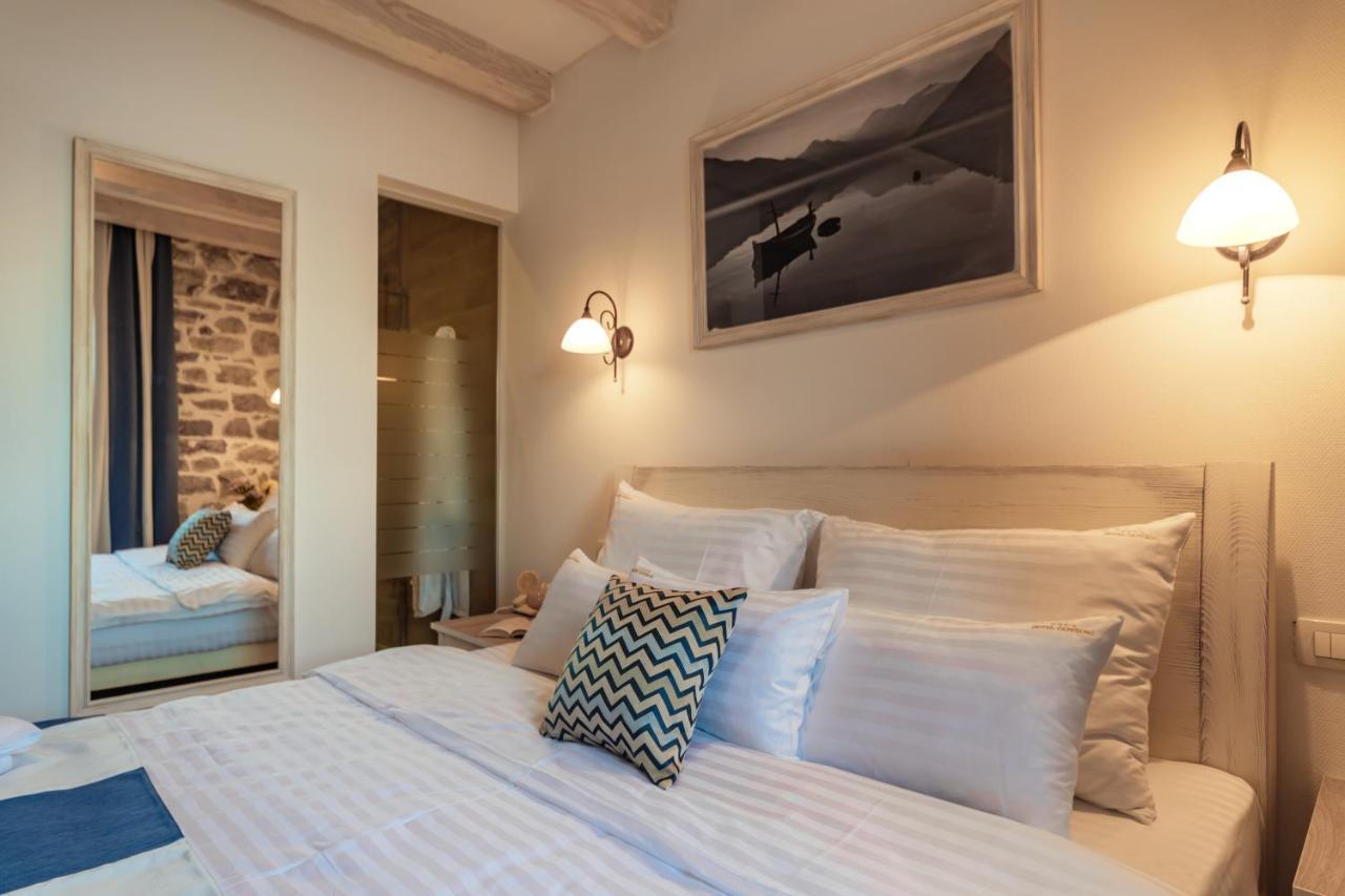 Boutique Hotel Capitano ヘルツェグ・ノヴィ 部屋 写真