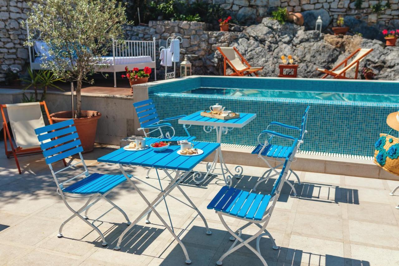 Boutique Hotel Capitano ヘルツェグ・ノヴィ エクステリア 写真